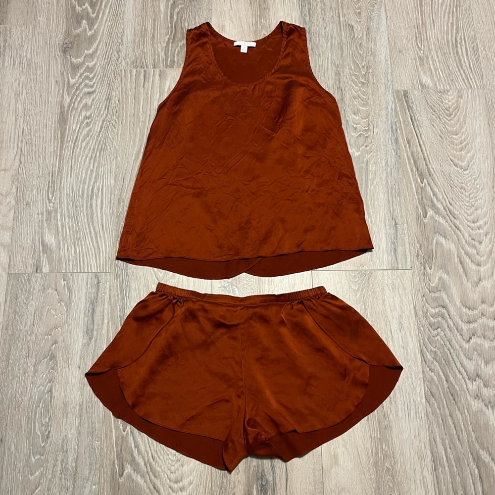 LUNYA Washable Silk Set in Ground Cinnamon - Picture 2 of 8